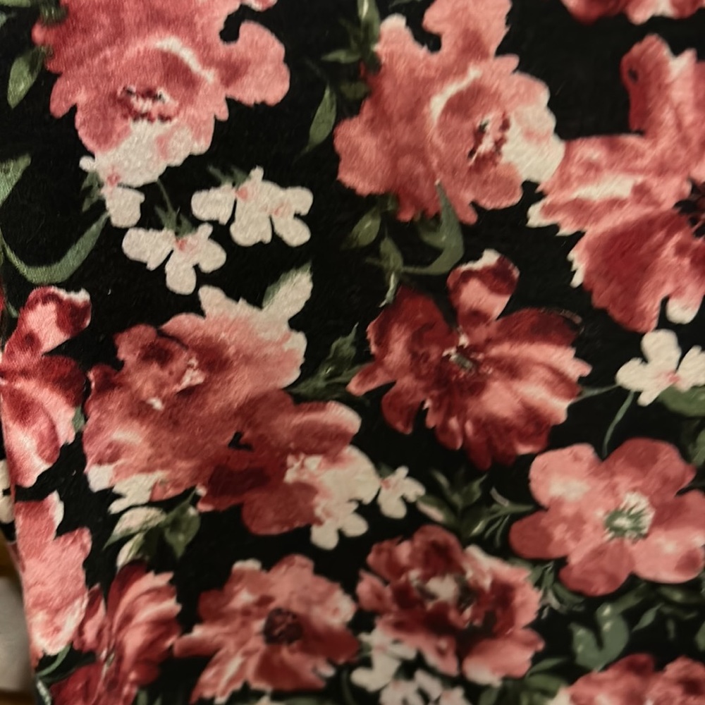 Lularoe Top - Picture 3 of 3